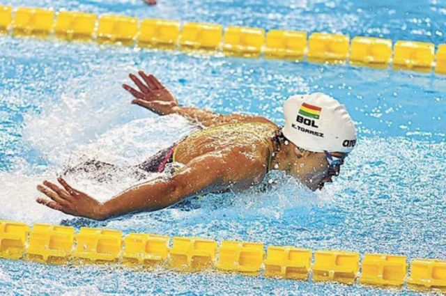 Bolivia obtiene siete medallas de oro en campeonato de natación de Paraguay