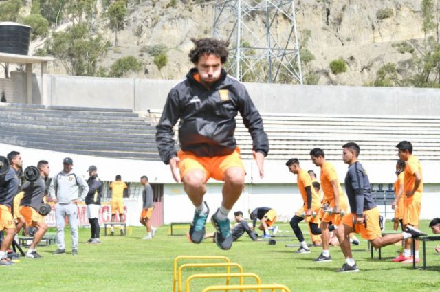 The Strongest disputará dos torneos en esta temporada