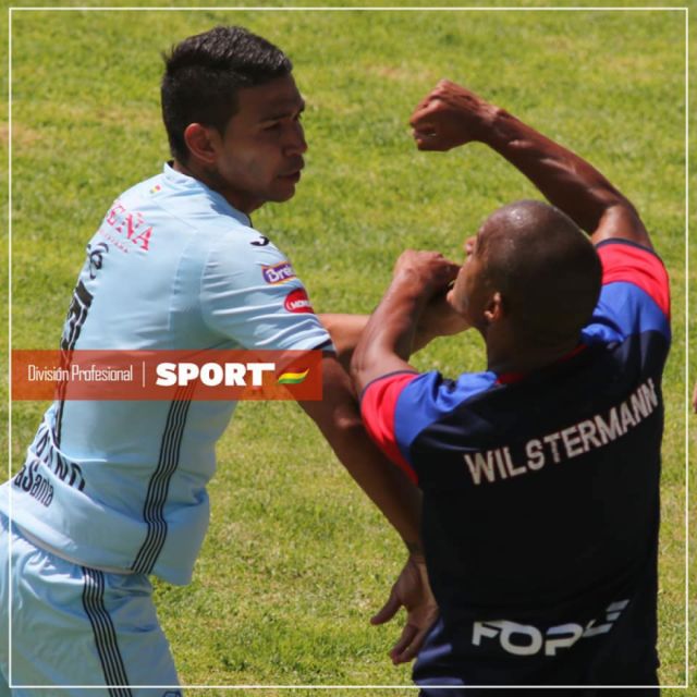 Hinchas de Wilstermann respaldan a Serginho 