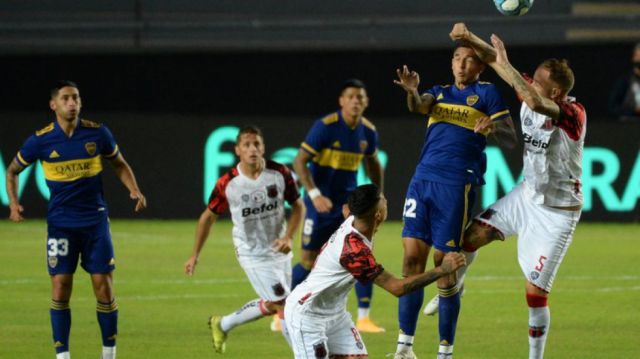 Boca goleó a Defensores de  Belgrano y avanzó a octavos de final 