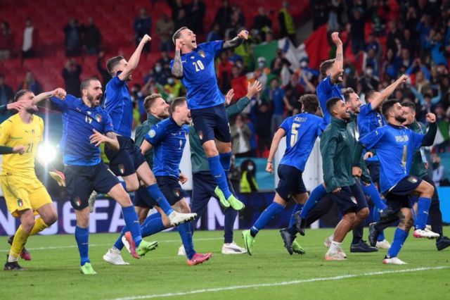 Italia eliminó a España y  jugará la final de la “Euro”