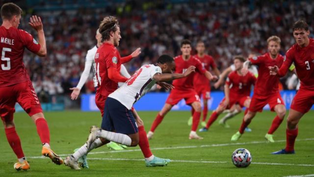 Inglaterra venció a Dinamarca y  se clasificó a la final de la “Euro”
