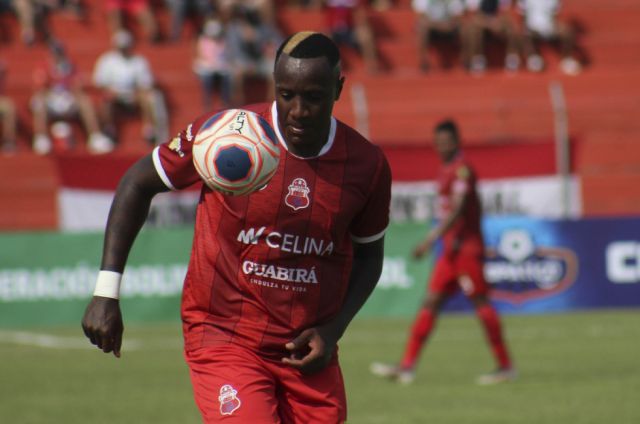 Kevin Mina podría perderse  el partido contra Oriente 