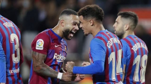 Barcelona venció al Valencia en el debut del Kun Agüero 