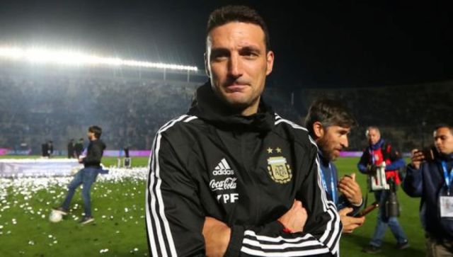 Scaloni realizó una convocatoria de último momento en Argentina