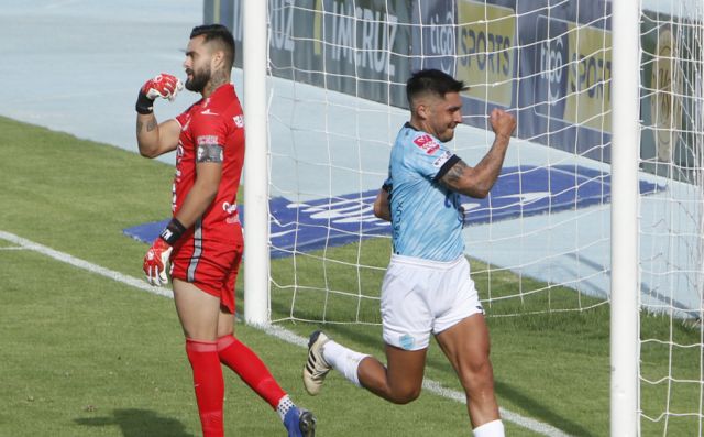 Aurora reacciona y golea por 4-1 a Real Santa Cruz