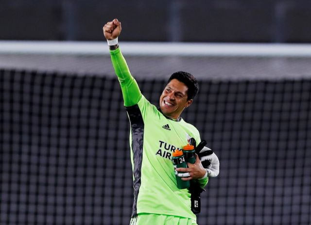 Gallardo contó detalles inéditos del día que Enzo Pérez “atajó”