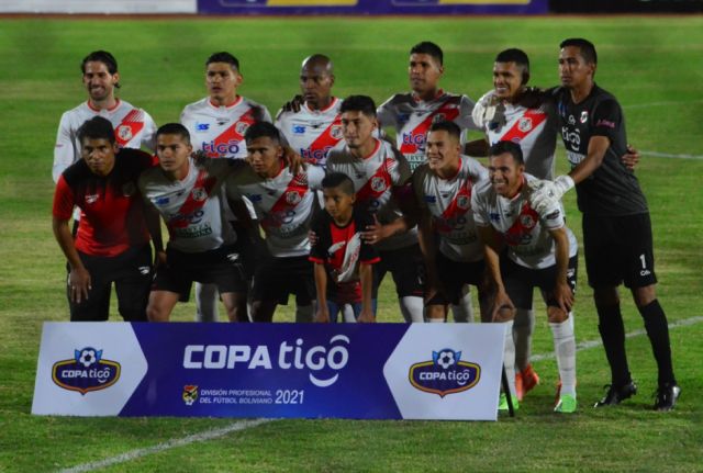 Nacional Potosí se queda si entrenador de nuevo 