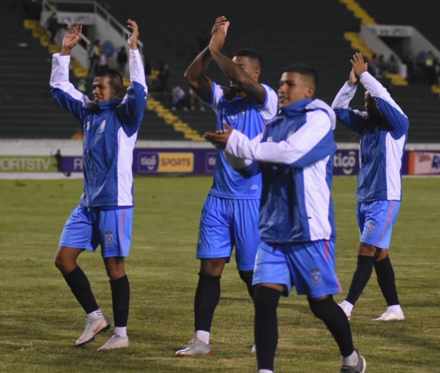 Blooming escala al primer lugar tras victoria ante Independiente
