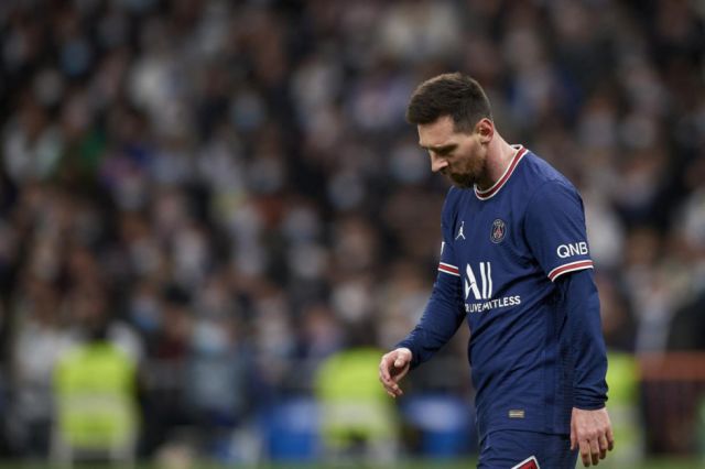 Messi y Neymar fueron recibidos con silbidos en el estadio del PSG