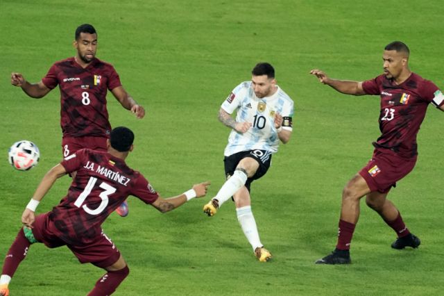 Messi encendió las alarmas  sobre su futuro con Argentina 