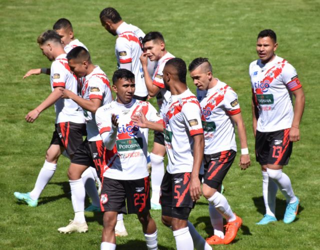 Nacional Potosí apunta a la  cima en el reinicio del torneo