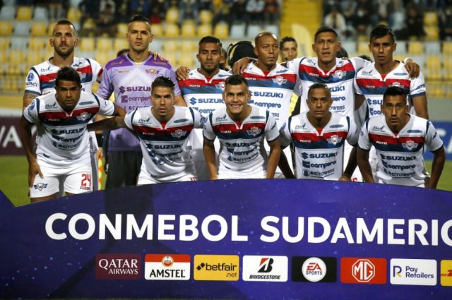 Wilstermann reacciona y se  trae un punto de oro de Chile