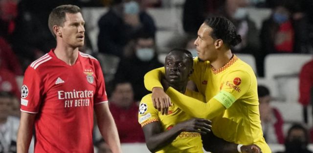 El Liverpool goleó de visitante  y se acerca a las semifinales  