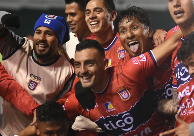 La “U” de Sucre se apoya en su localía para coronar la cima del grupo