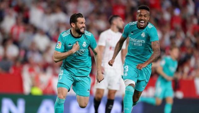 Real Madrid superó a Sevilla y acaricia el título español