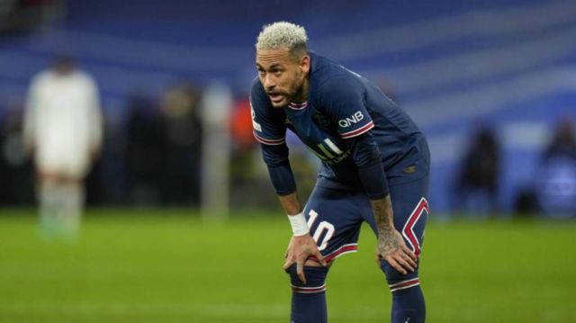 El PSG comunica a Neynar que no está en los planes del club