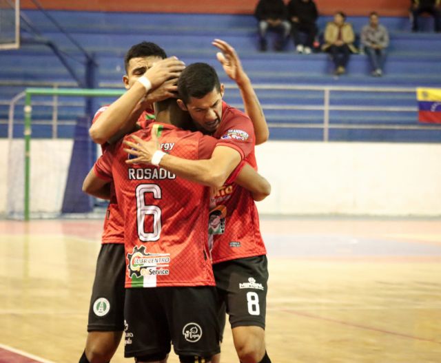 Petrolero inició la Liga con un triunfo en el clásico yacuibeño