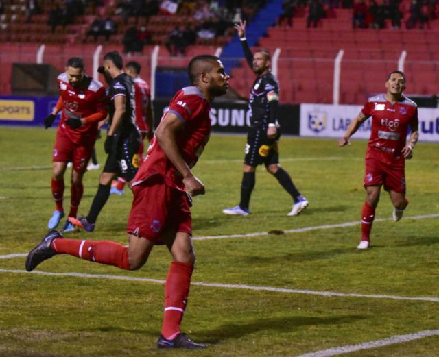 Nacional Potosí sale de la amnesia con triunfo en casa 