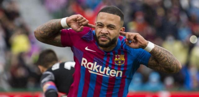 En Italia hablan de un acuerdo Memphis-Juve por dos años