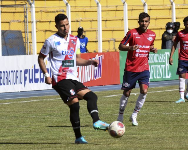 Nacional Potosí se hace respetar con Wilstermann en su escenario