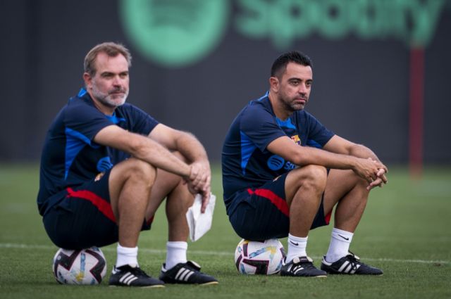 Xavi, sobre Alba y Piqué: "Serán útiles esta temporada,  no me sobra nadie"