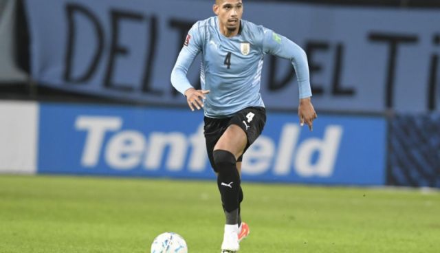 Ronald Araujo será operado  este miércoles en Finlandia 