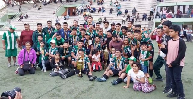 Bermejo campeón y a Simón junto A Municipal y García