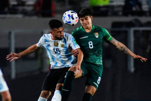 Gustavo Costas brindó una lista de 27 jugadores para el amistoso ante Perú