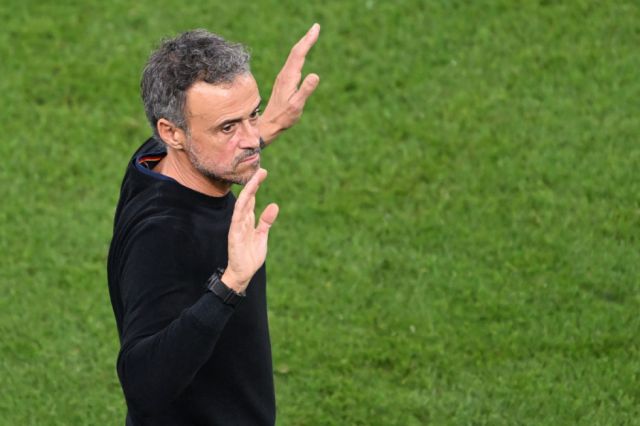 Luis Enrique:  "El elogio debilita a la persona  y no vamos a caer en eso"