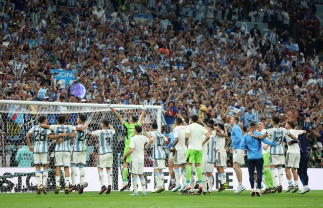 Ofrece 5 mil euros por una entrada para la final del Mundial 	