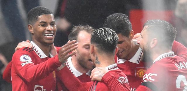 Un Rashford desatado pone al  United cerca de la Champions