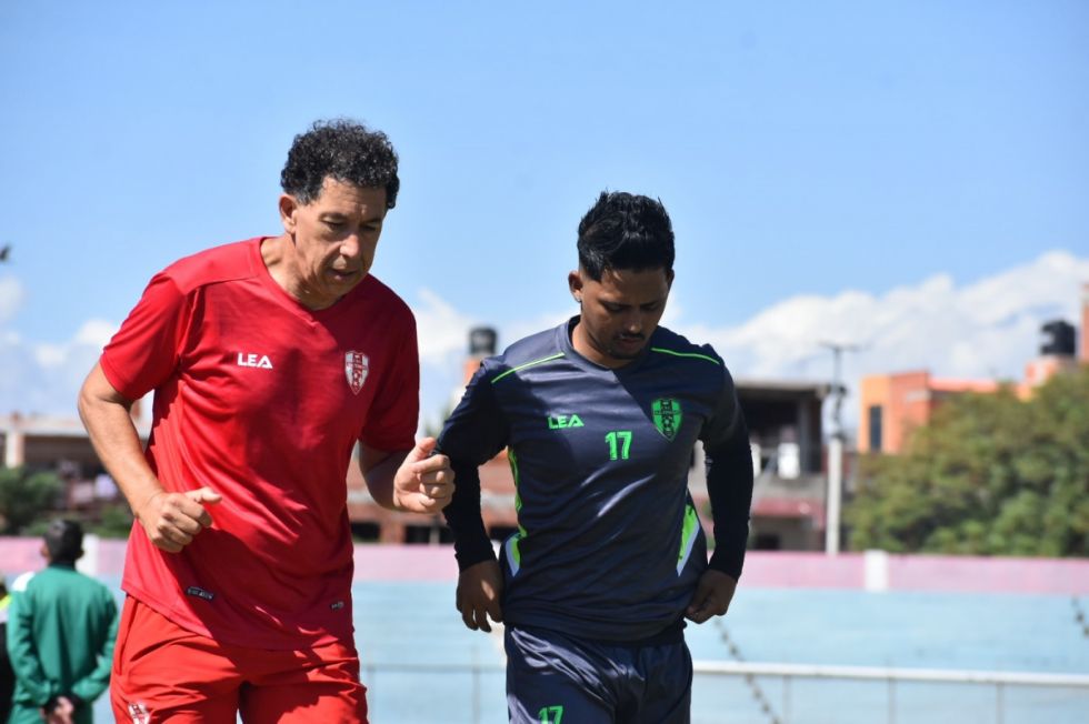 Imágenes del primer día de trabajo de la pretemporada de Real Tomayapo 