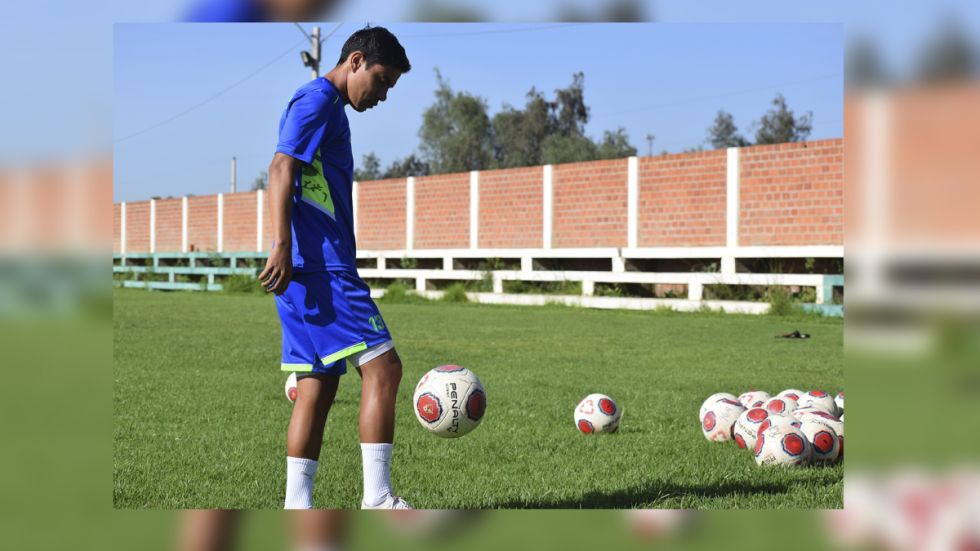 Javier Ibáñez: “La paciencia es la virtud que me hizo llegar a División Profesional”