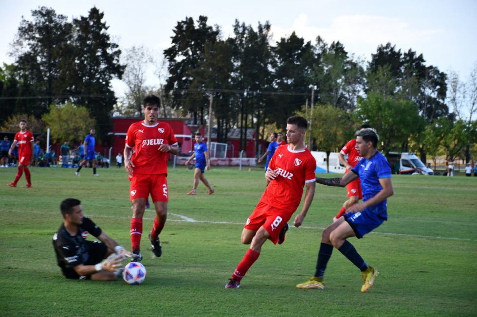 Palmaflor pasa la prueba con triunfo sobre Independiente 