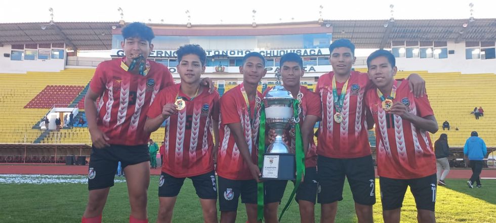 Dos campeones Sub-17 marcaron en el triunfo  de Gobierno Municipal sobre García Ágreda (VIDEO)