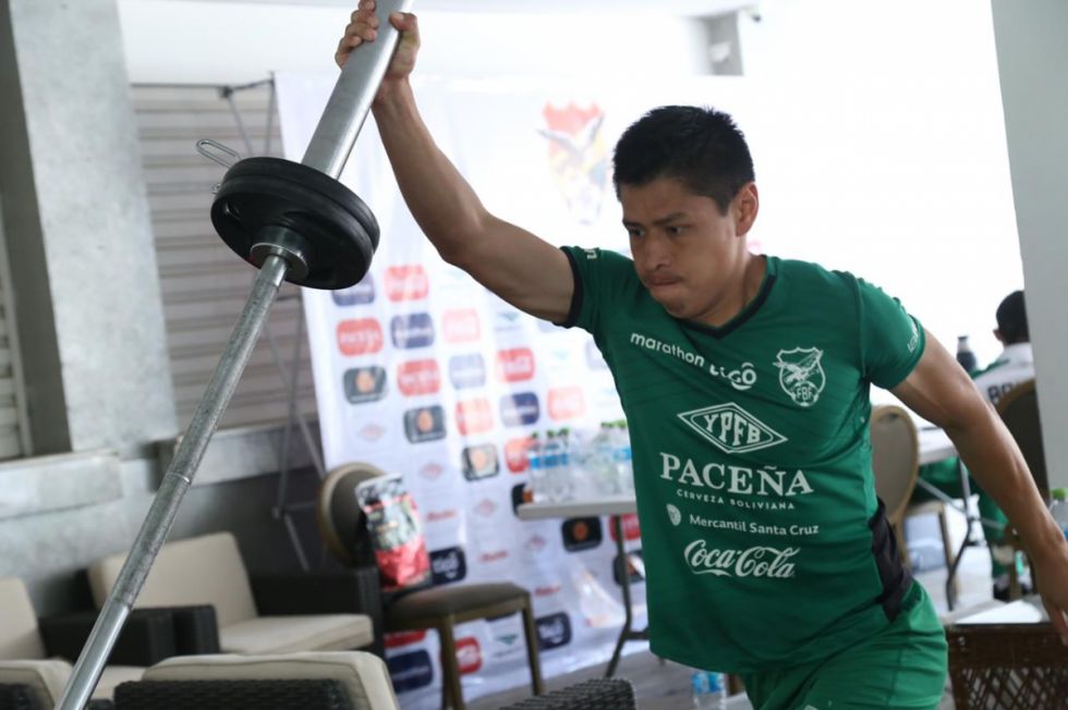 Un renovado Diego Wayar reaparece en un  campo de juego tras dos meses fuera de actividad (VIDEO)
