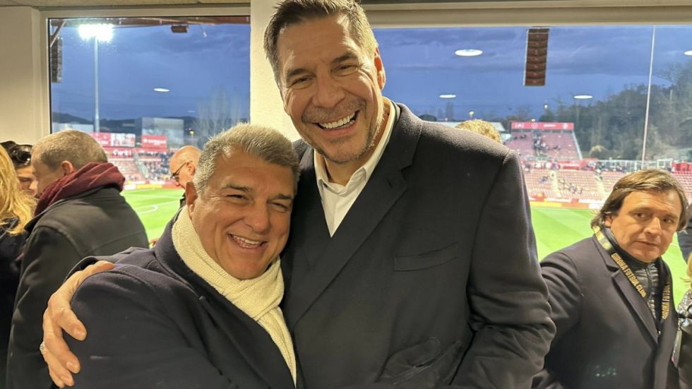 Felicitación de Claure para Laporta por el título del Barcelona 