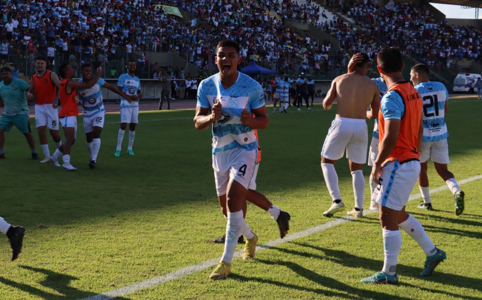 Vaca Díez gana con remontada  sobre Libertad Gran Mamoré