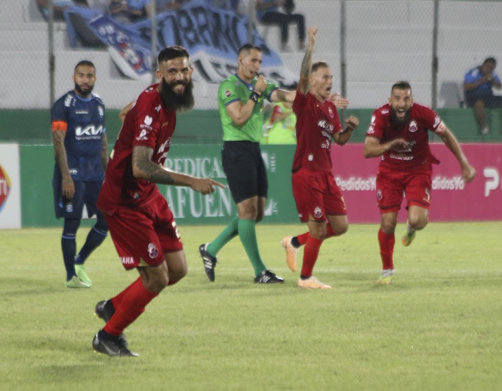 División Profesional: Así marcha la tabla del punto promedio tras la fecha 27