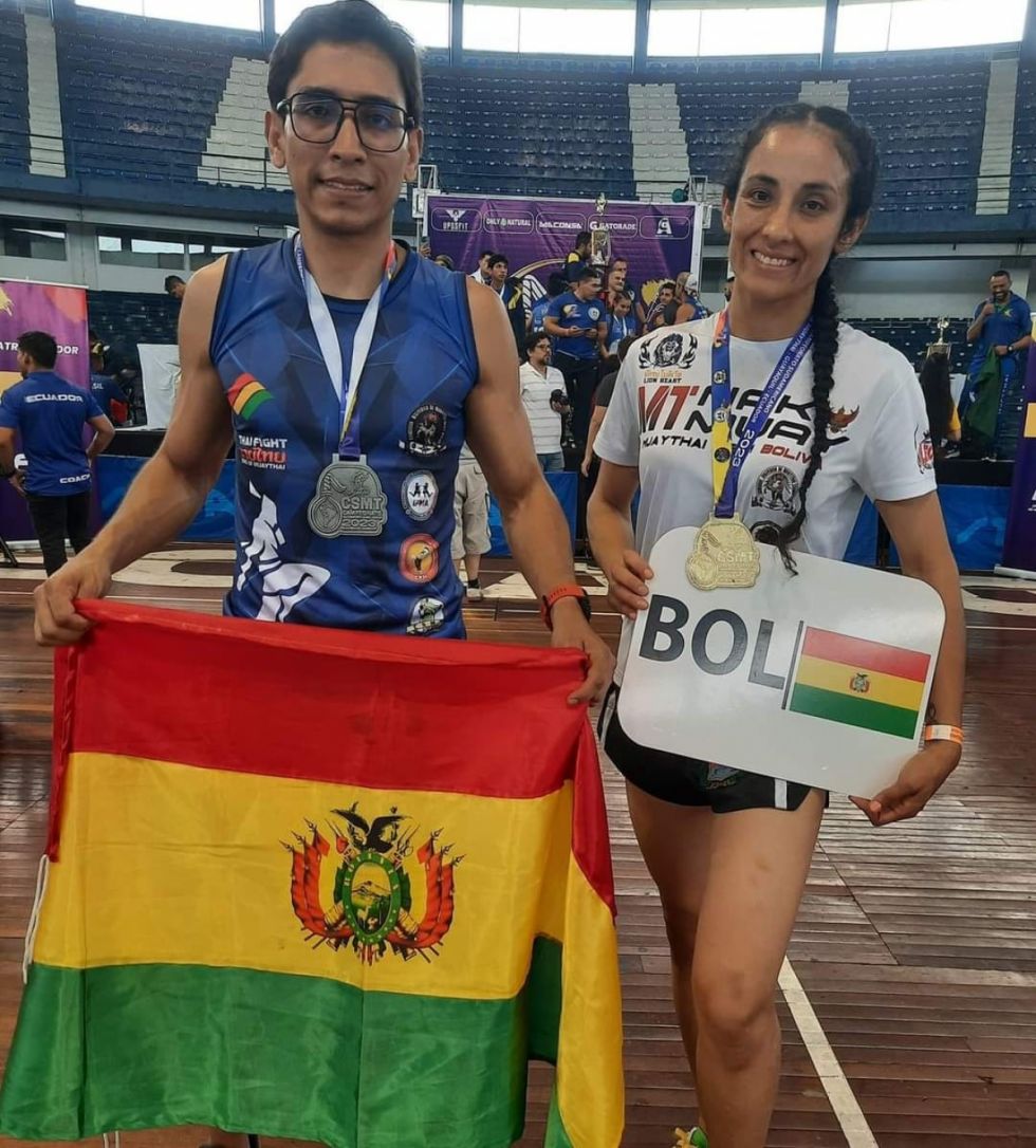 Atletas bolivianos ganan medallas de oro y plata en el Campeonato de Muaythai, Ecuador