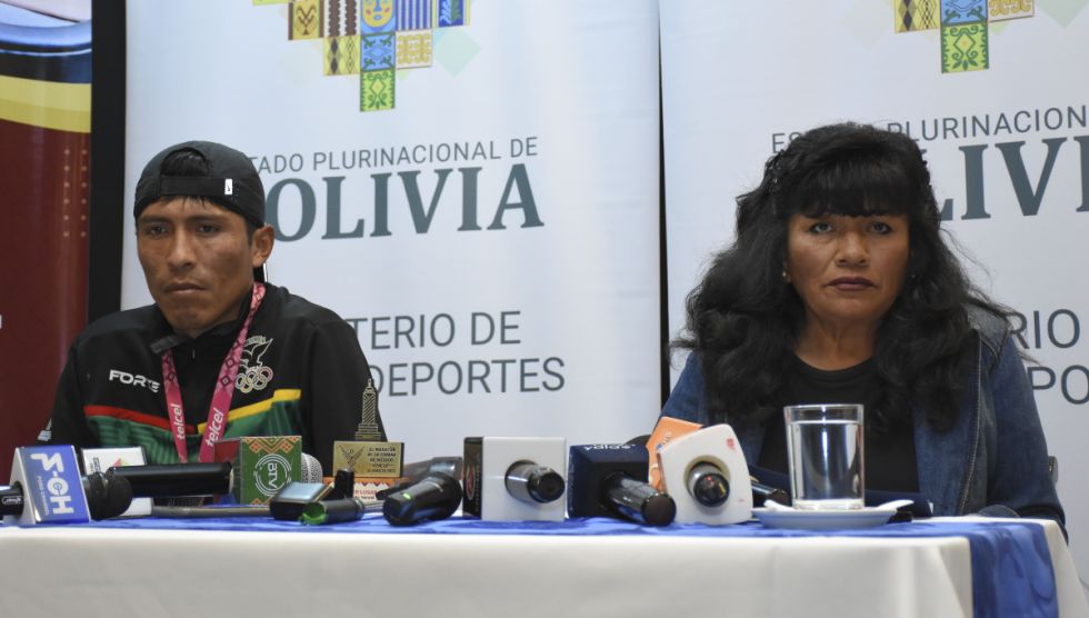 Fin de una relación exitosa: Garibay y su entrenadora separan sus caminos 