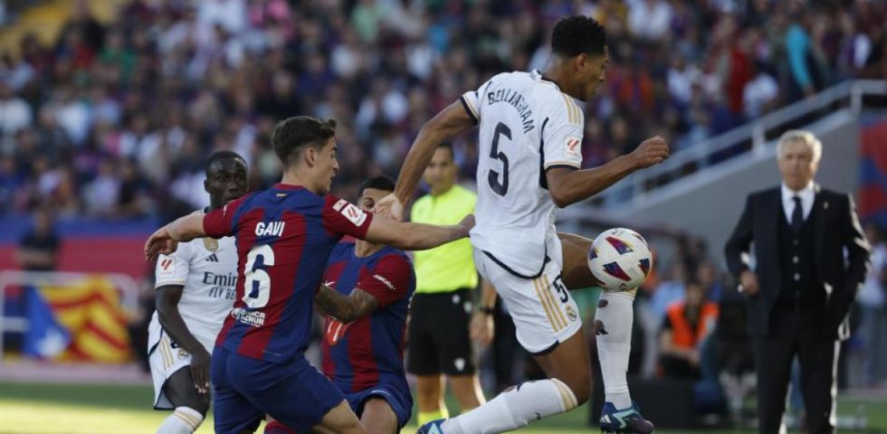 Bellingham congela al Barça en Montjuïc y conquista el clásico