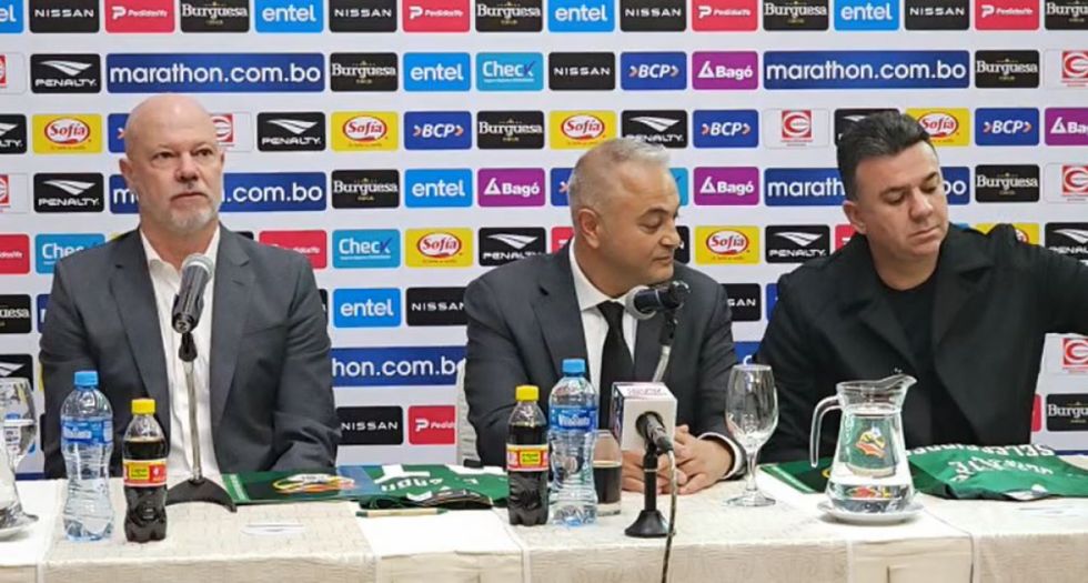 Zago asume el mando de la selección boliviana