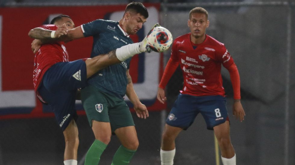 Esta noche por Liga: Real Tomayapo visita a Wilstermann
