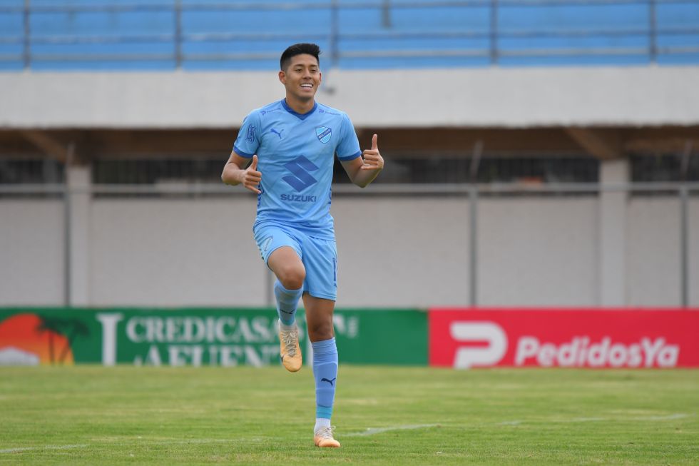 Gol de Ramiro Vaca en el empate de Bolívar ante la "U" de Vinto