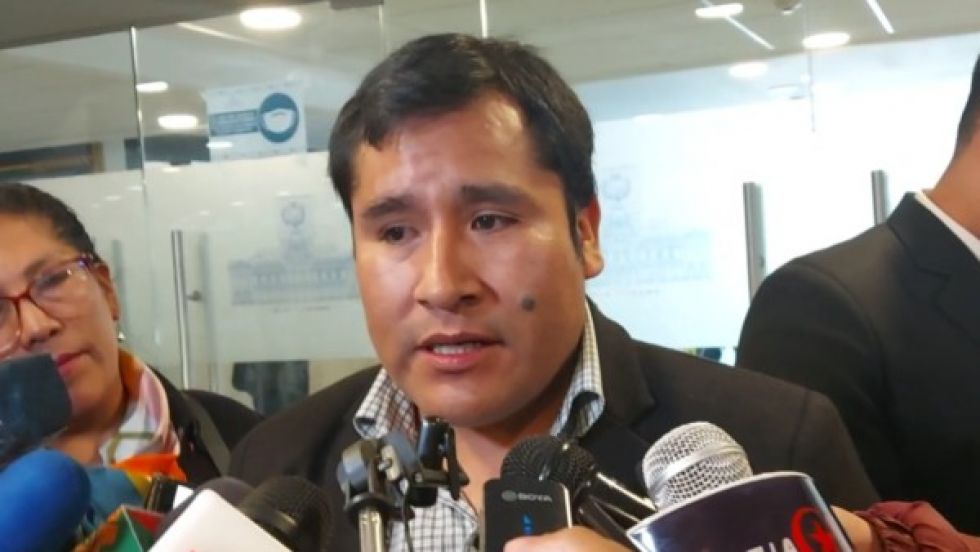 Legisladores fijan la fecha de su vacación