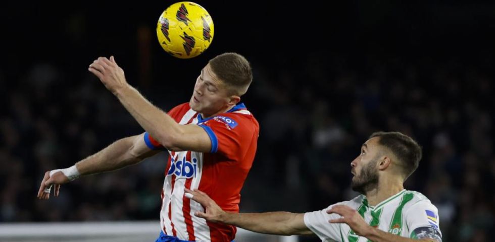 El Girona  termina el año como colíder de la Liga española 