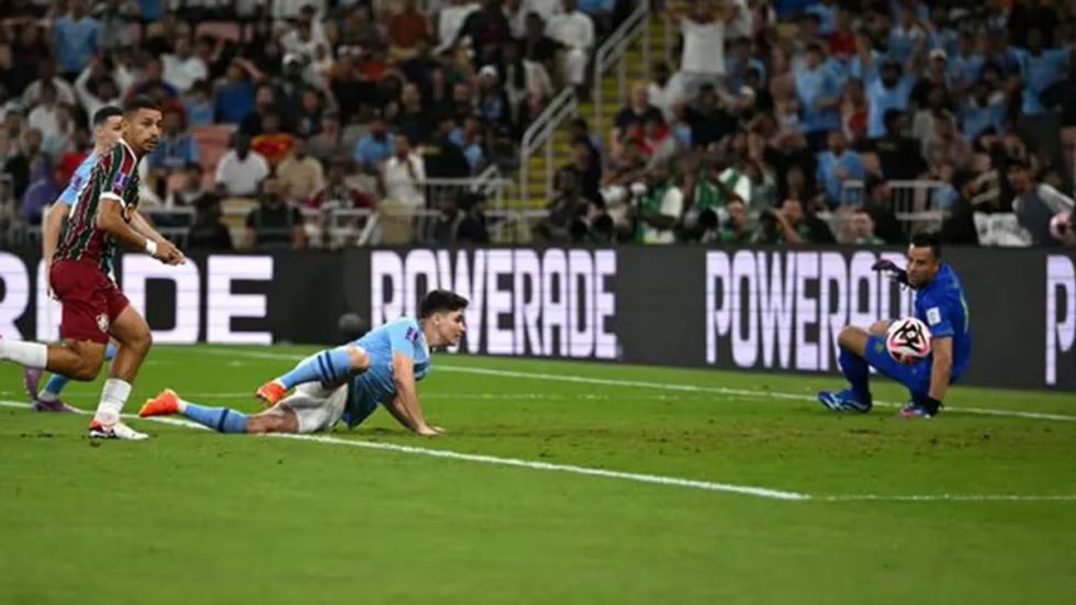 City aplastó a Fluminense y se quedó con el título mundial