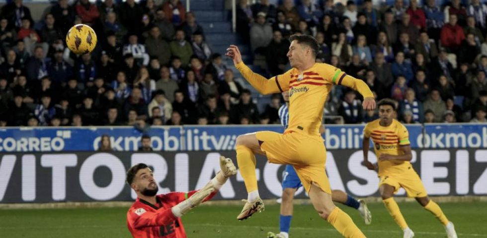 El Barcelona consigue un  triunfo claro sobre el Alavés